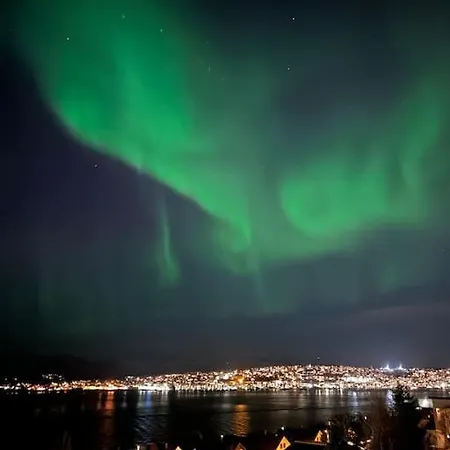 Gorgeous 3 Bedrooms House In Tromsoe With Amazing View * Tromsø