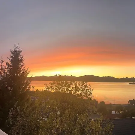 Gorgeous 3 Bedrooms House In Tromsoe With Amazing View Tatil Evi *