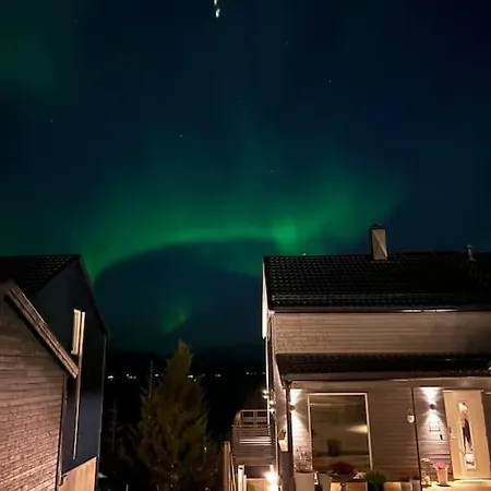 Tatil Evi Gorgeous 3 Bedrooms House In Tromsoe With Amazing View Tromsø