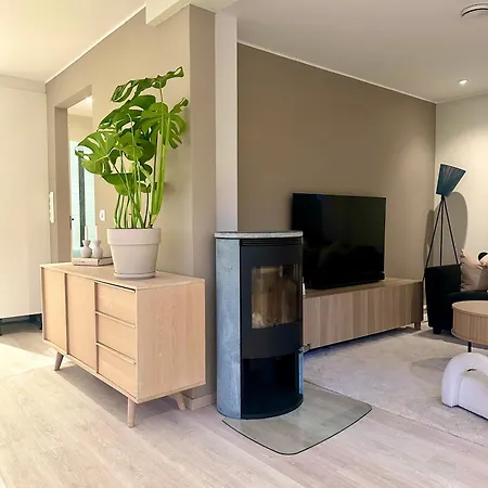 Tatil Evi Gorgeous 3 Bedrooms House In Tromsoe With Amazing View *