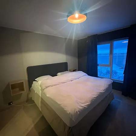 Gorgeous 3 Bedrooms House In Tromsoe With Amazing View *